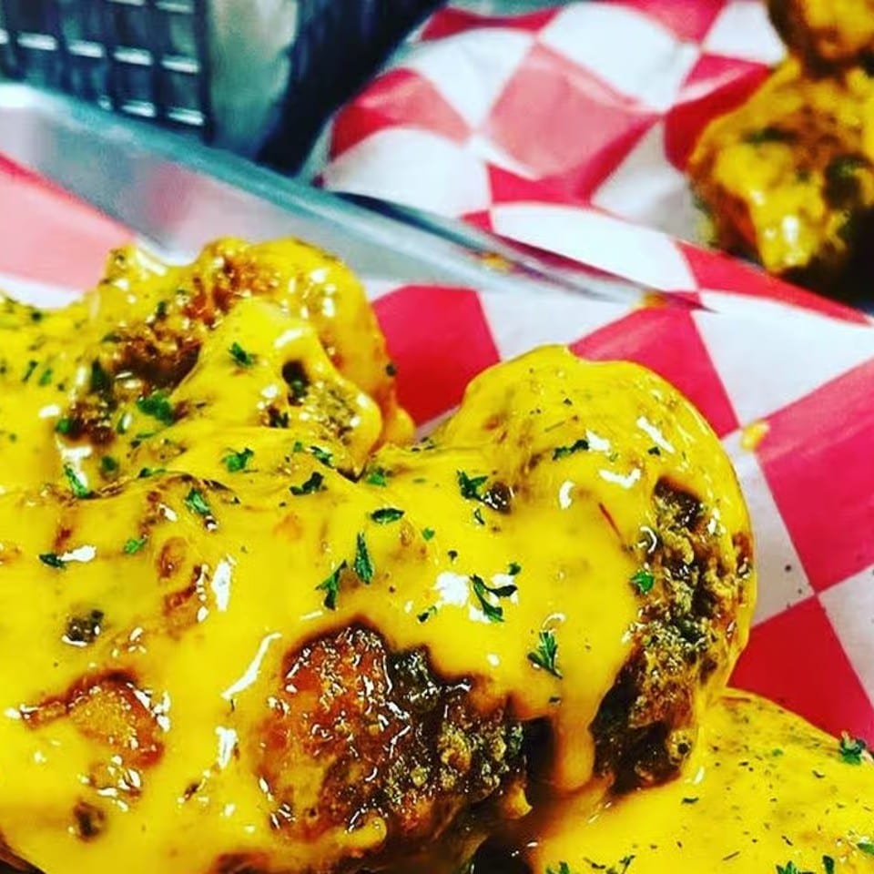 Fresh GRUMPY Chicken Wings.